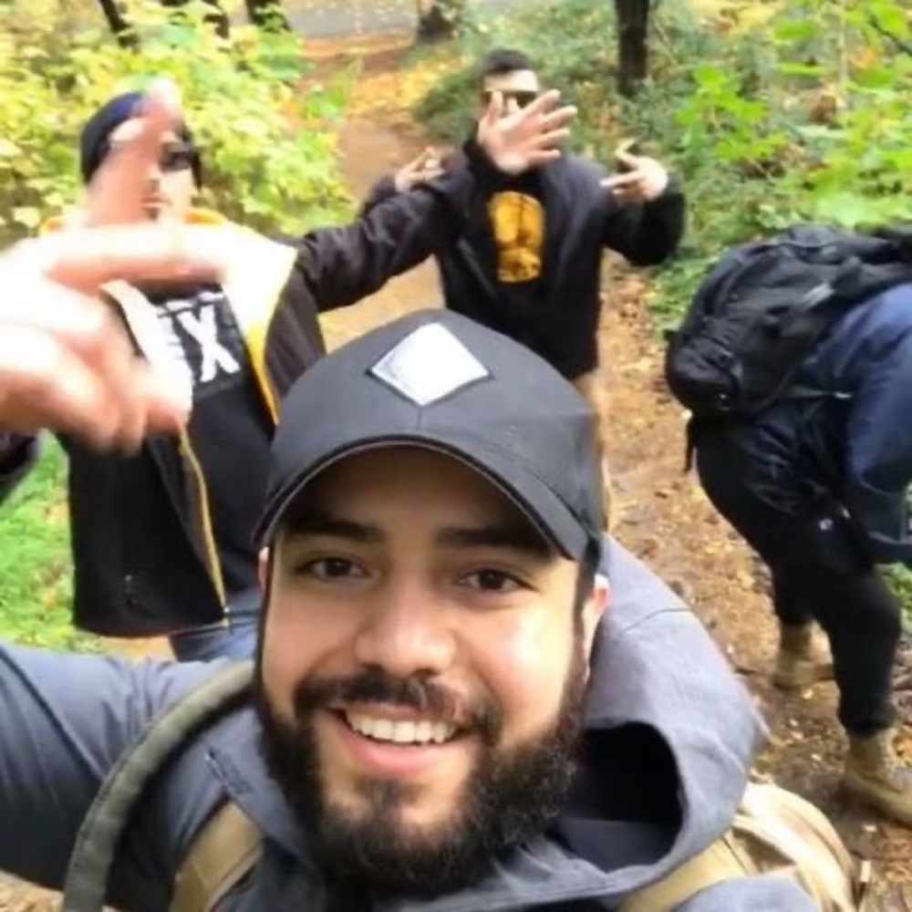 Meet your Posher, Mike